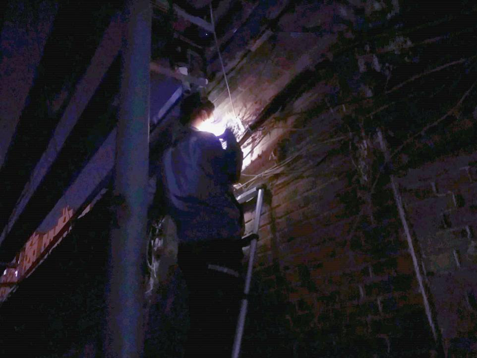 夜间上门查修故障