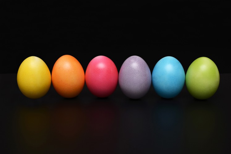 号码通常是由11位数字组成,当有规律的排列,顺口或有多个重复排列,组合循环等最受欢迎,称之为靓号。还包括吉利数字习俗,有意义的出现和次数也可称之为靓号。