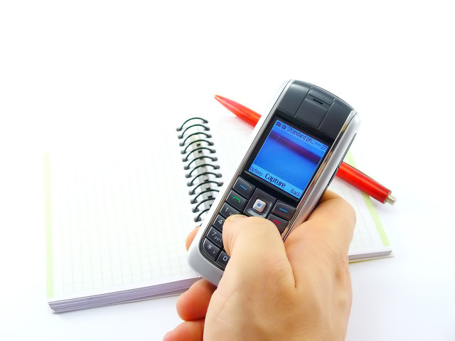 手机通讯录保存的大量不联系的电话号码该怎么处理