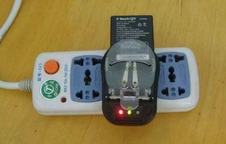 万能充手机配件 万能充手机配件