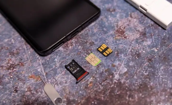 什么是手机内存 安装sd卡可轻松扩展内存 什么是手机内存 安装sd卡可轻松扩展内存